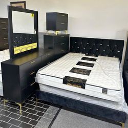 4 Piece Bedroom Set 