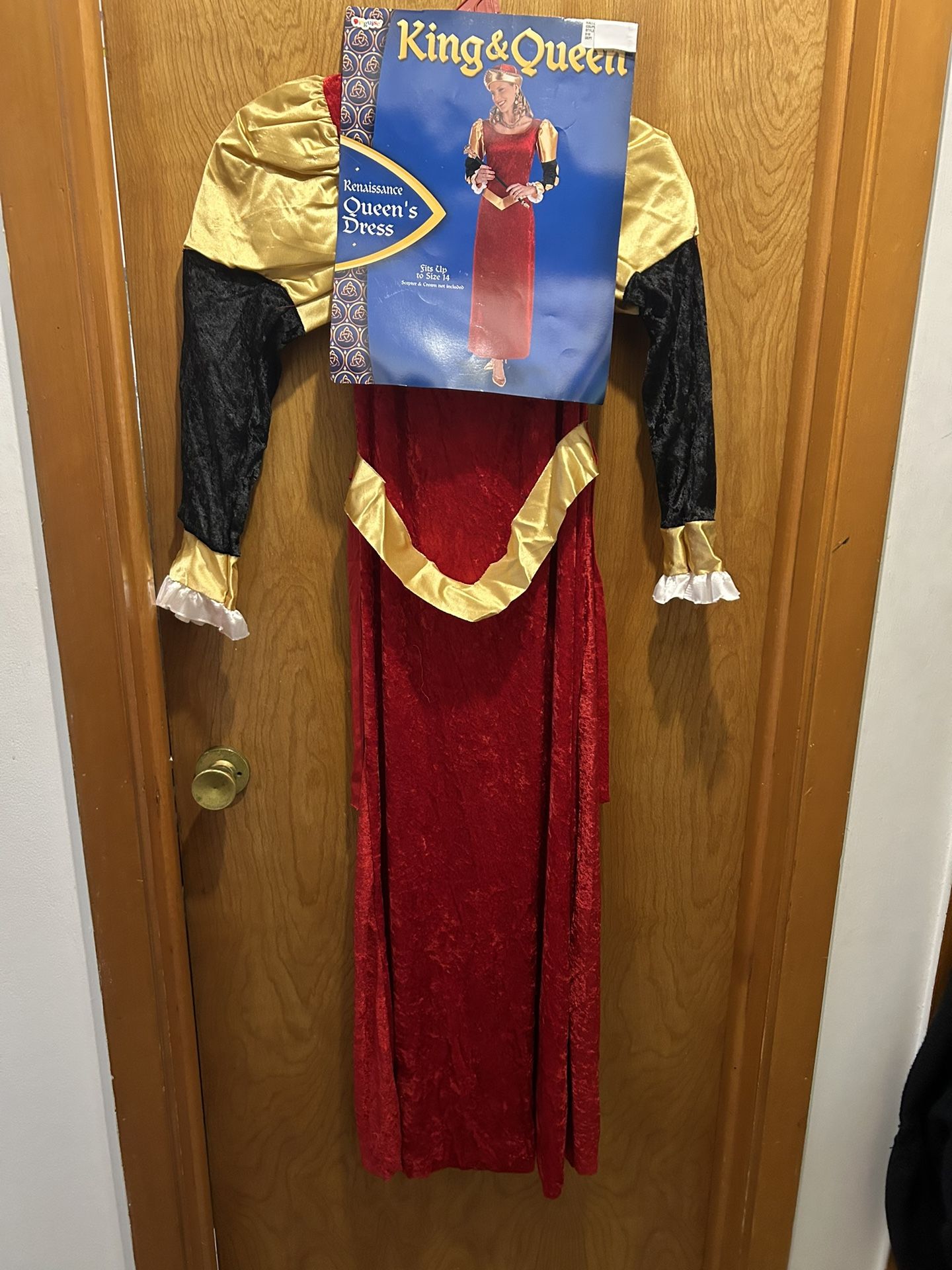 Queen Renaissance Velvet Dress & Robe Costume