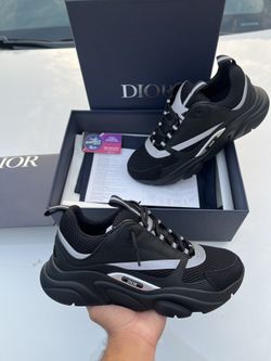 Dior B22