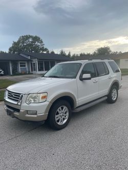 2010 Ford Explorer