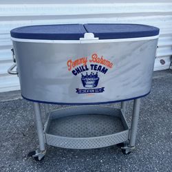Tommy Bahama Chill Team Rolling Patio Cooler Ice Chest! Works great! Some cosmetic wear see pics. 31x21x33in