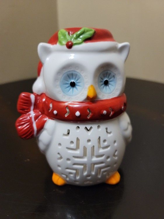 Ceramic Christmas Owl Tealight Candle Holder,  No Cracks No Chips, 4.37" x 3.27" x 5.55"H 