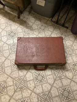 Vintage Salesman Briefcase 
