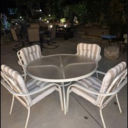 Patio Set W/ Matching Foot Stools & Cushions