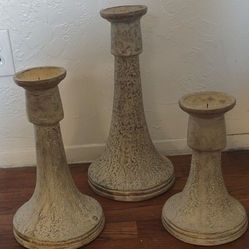 Montaage Pillar Candle Holders