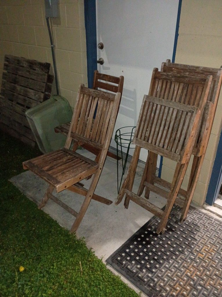 Vintage Fold Up Wooden Chairs