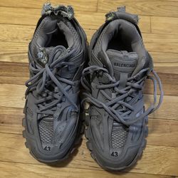 Balenciaga Track US10 EU43