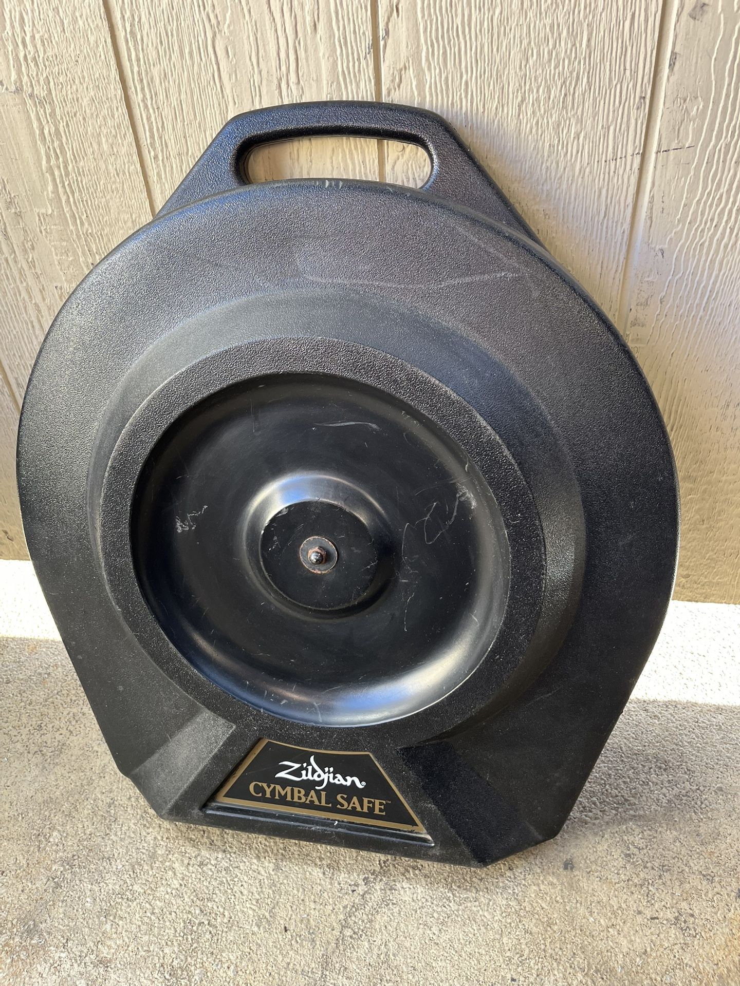 Cymbal Case: Zildjian Safe $30.  Drum