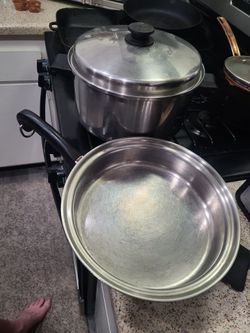 2 Piece Salad Master. One lid fits both.