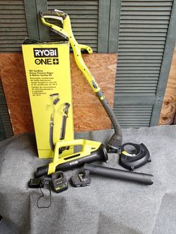 RYOBI ONE+ 18V Cordless String Trimmer/Edger and Blower/Sweeper Combo Kit