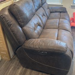 Power -Recliner Sofa( Brand New-1month)