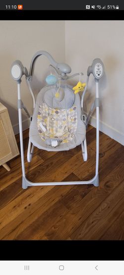 Baby swing