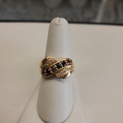 18k Gold Rings 8.6 Grams Size 8 If You Are Interested Ask For Maribel Thank You 😊 