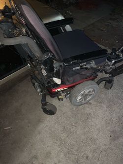 Quantum 6 edge chair