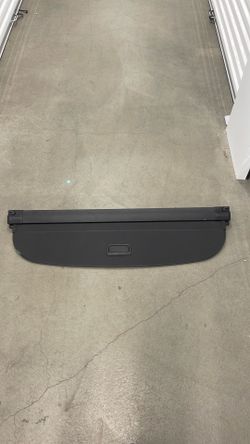 Audi q5 trunk lid cover
