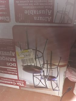 Two adjustable New never use with box