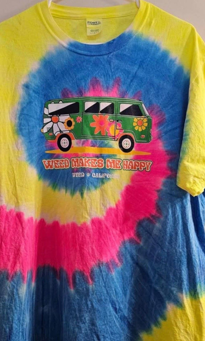 ☮️  "Weed Makes Me Happy"✌️ Shirt Size Large 