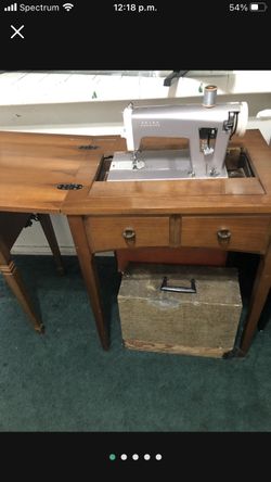 Vintage sewing Machine