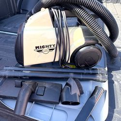 Mighty Lite Canister Vacuum With Attachments