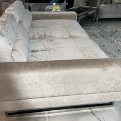 L SHAPED SOFA 