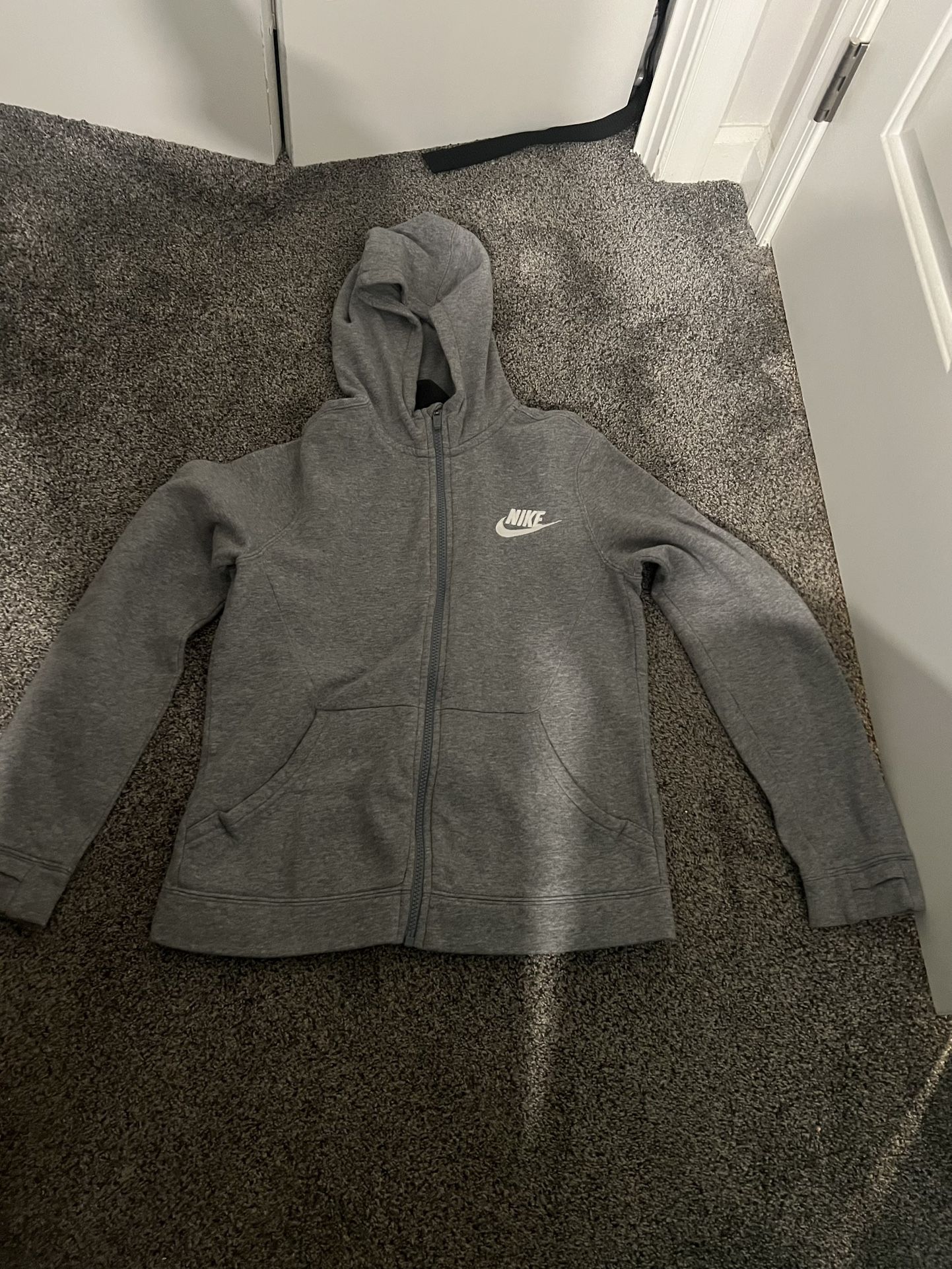 Nike Gray YOUTH LARGE zip up Jacket