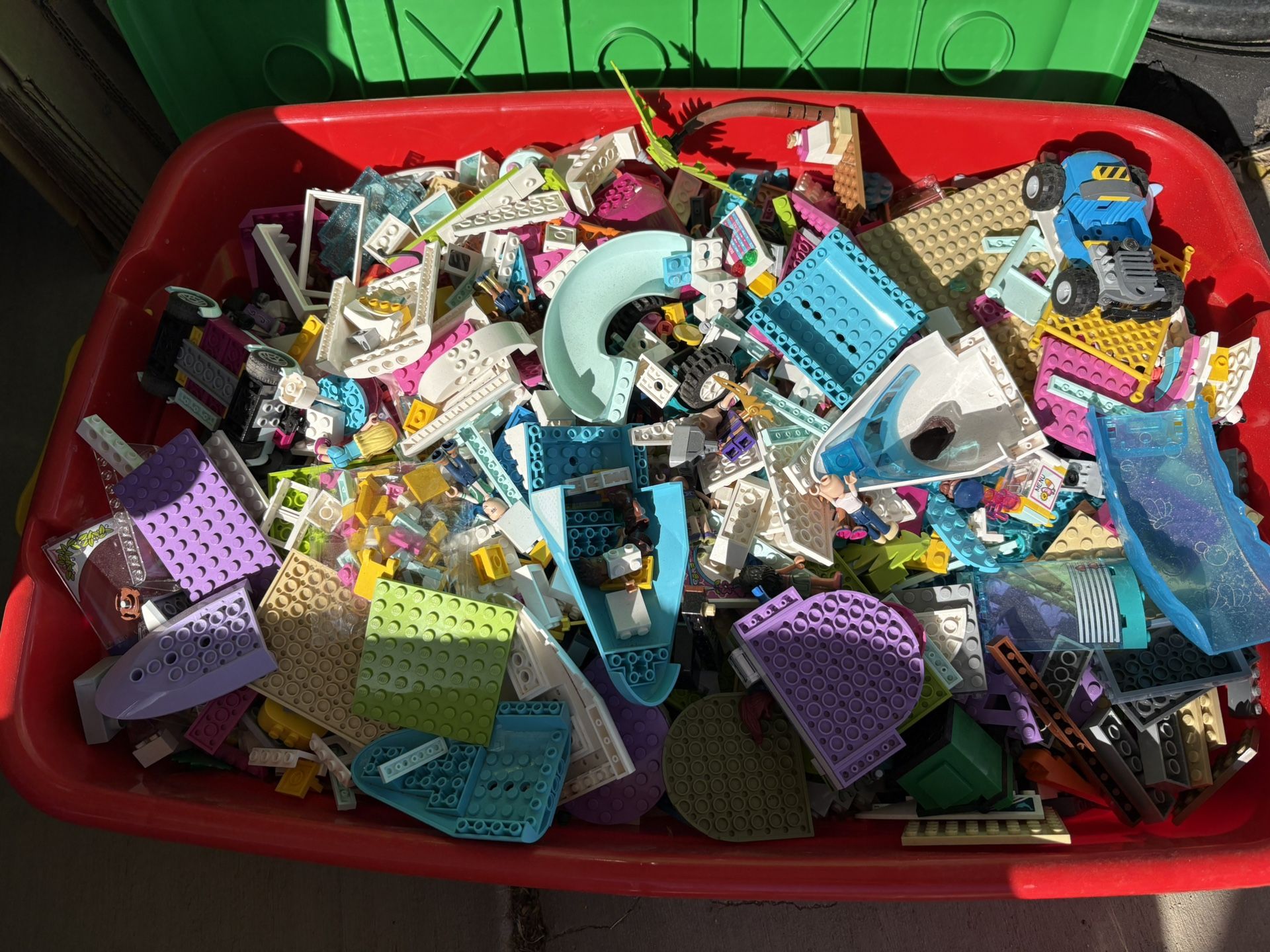 Assorted Lego Pieces With Figures