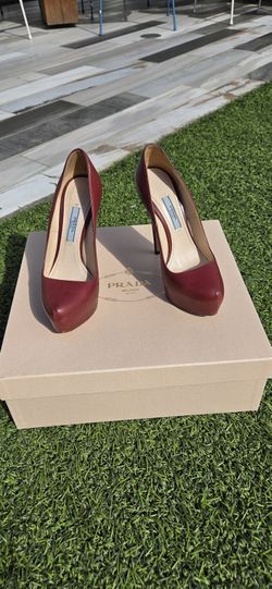 Prada Platform Pumps - Burgundy Amarant Calf Leather - EU 35 (US 5)