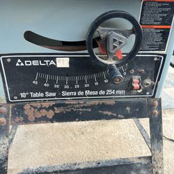 Delta 10 Table Saw