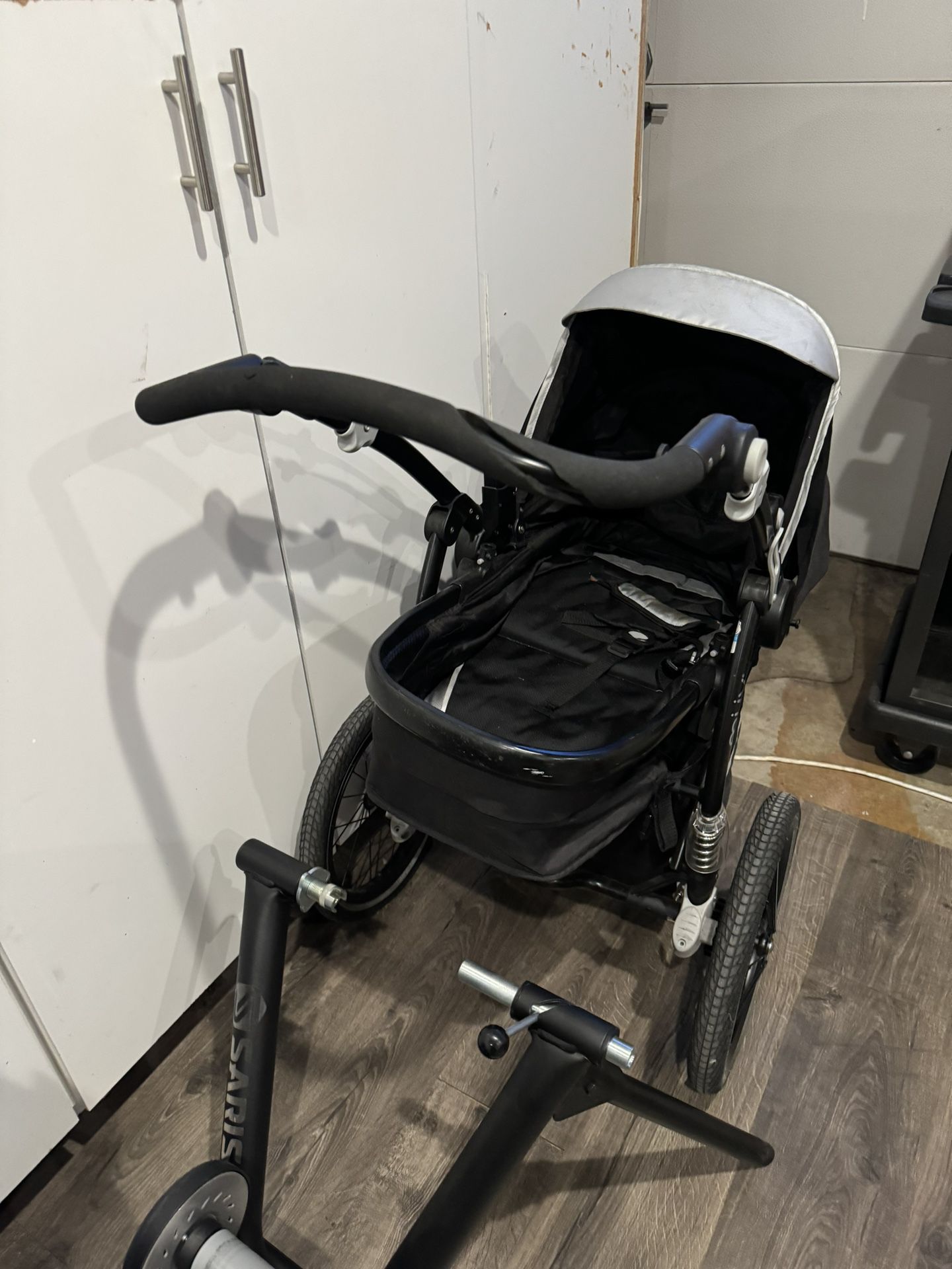 Infant Car Seat & Stroller  