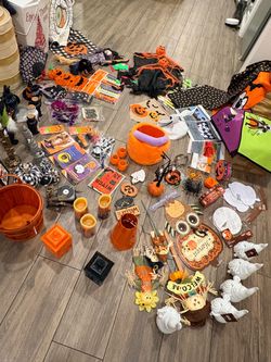 Lots of Halloween decor and some Thanksgiving - all new or like new