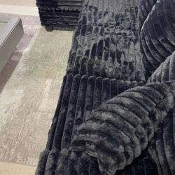 OM• $38 Initial • Brand New Mostar Sectional With Chaise 