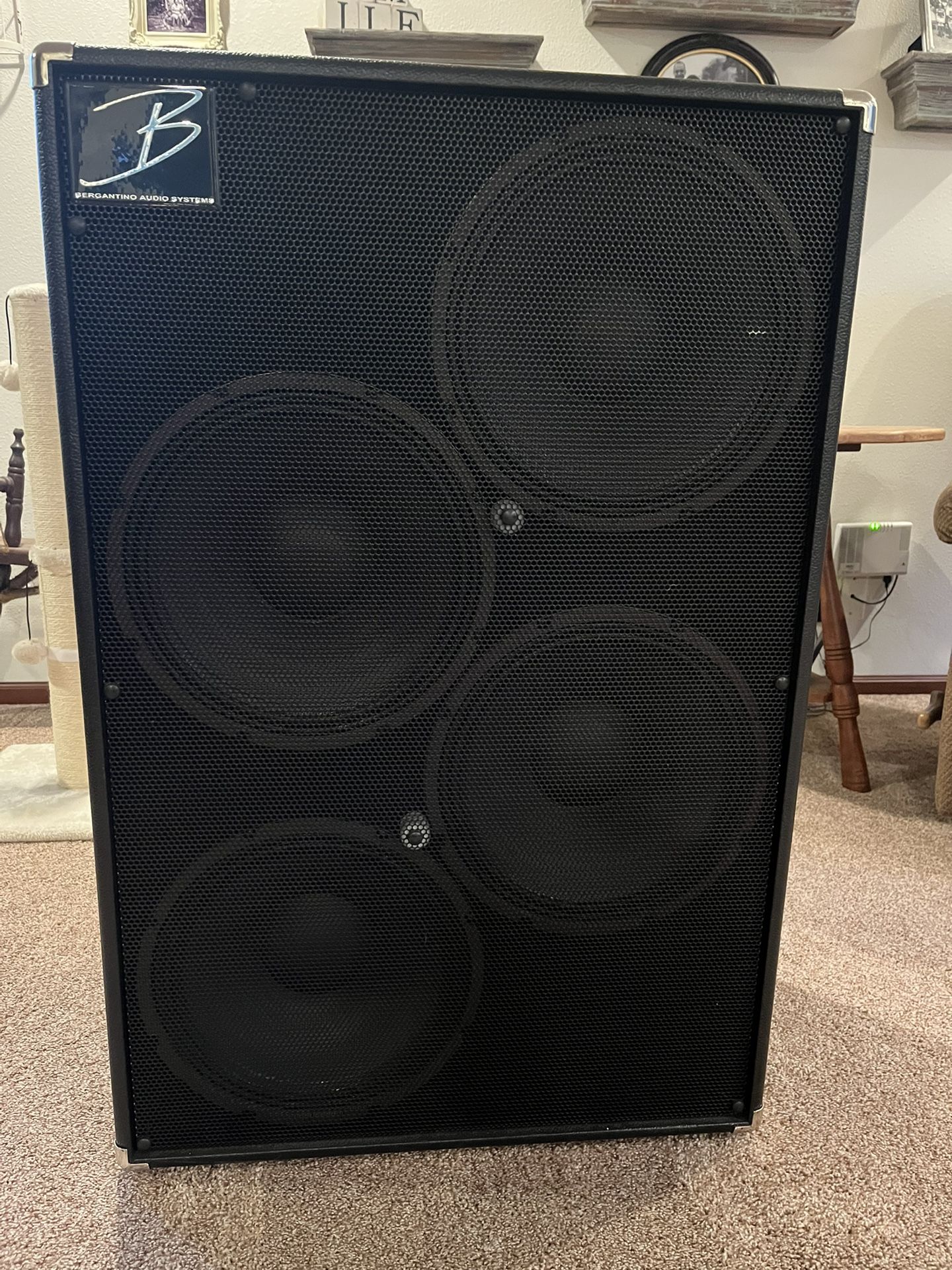 Bergantino 412 Bass Cabinet