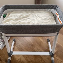 Adjust baby crib