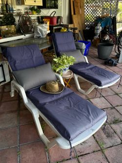 Sillas de Patio - Piscina