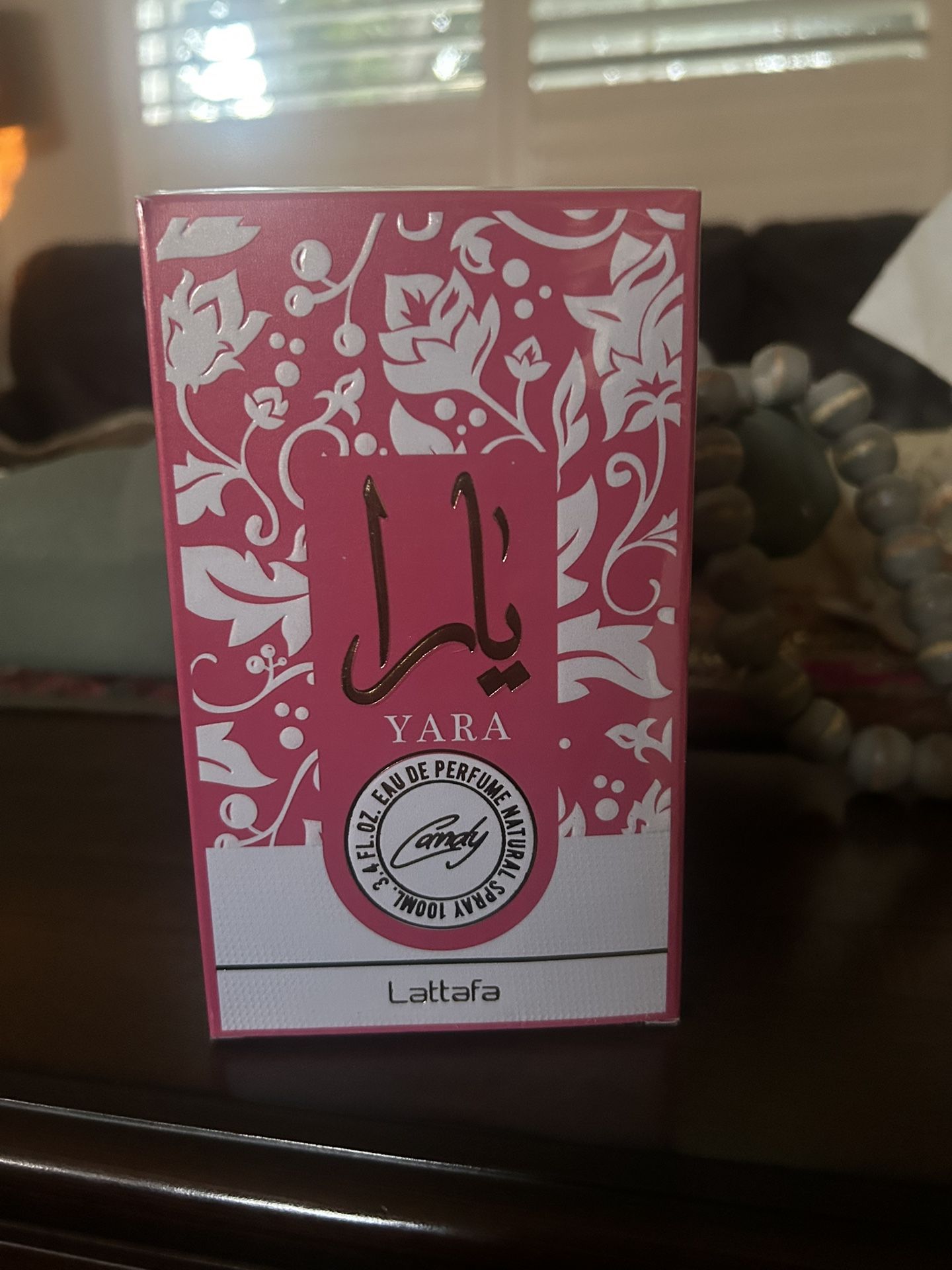 yara candy perfume 
