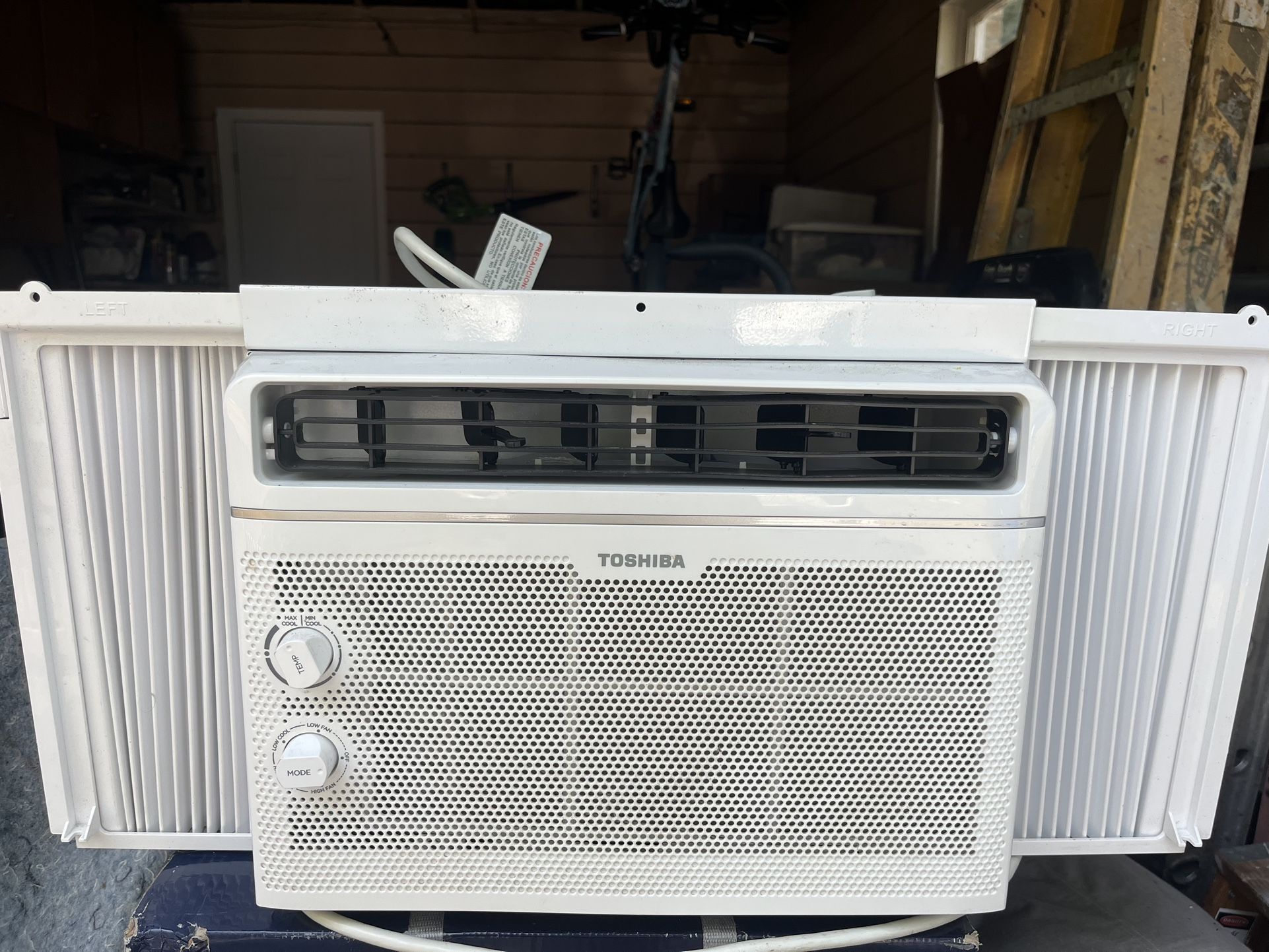 Toshiba 5000 BTU window AC air conditioner