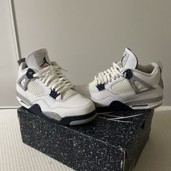 Jordan 4 Midnight Navy
