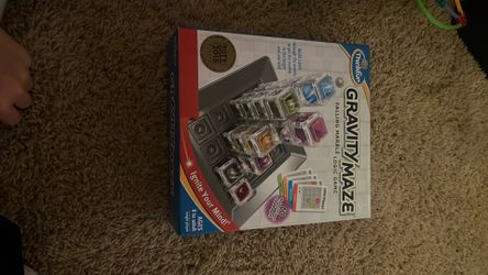 Gravity Maze Game
