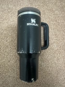 Stanley 40 oz Black Insulated Tumbler with Handle & Lid – Used