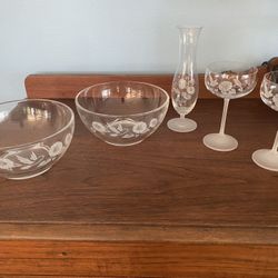 5 Piece Avon Crystal Hummingbird Set - Mint Condition 