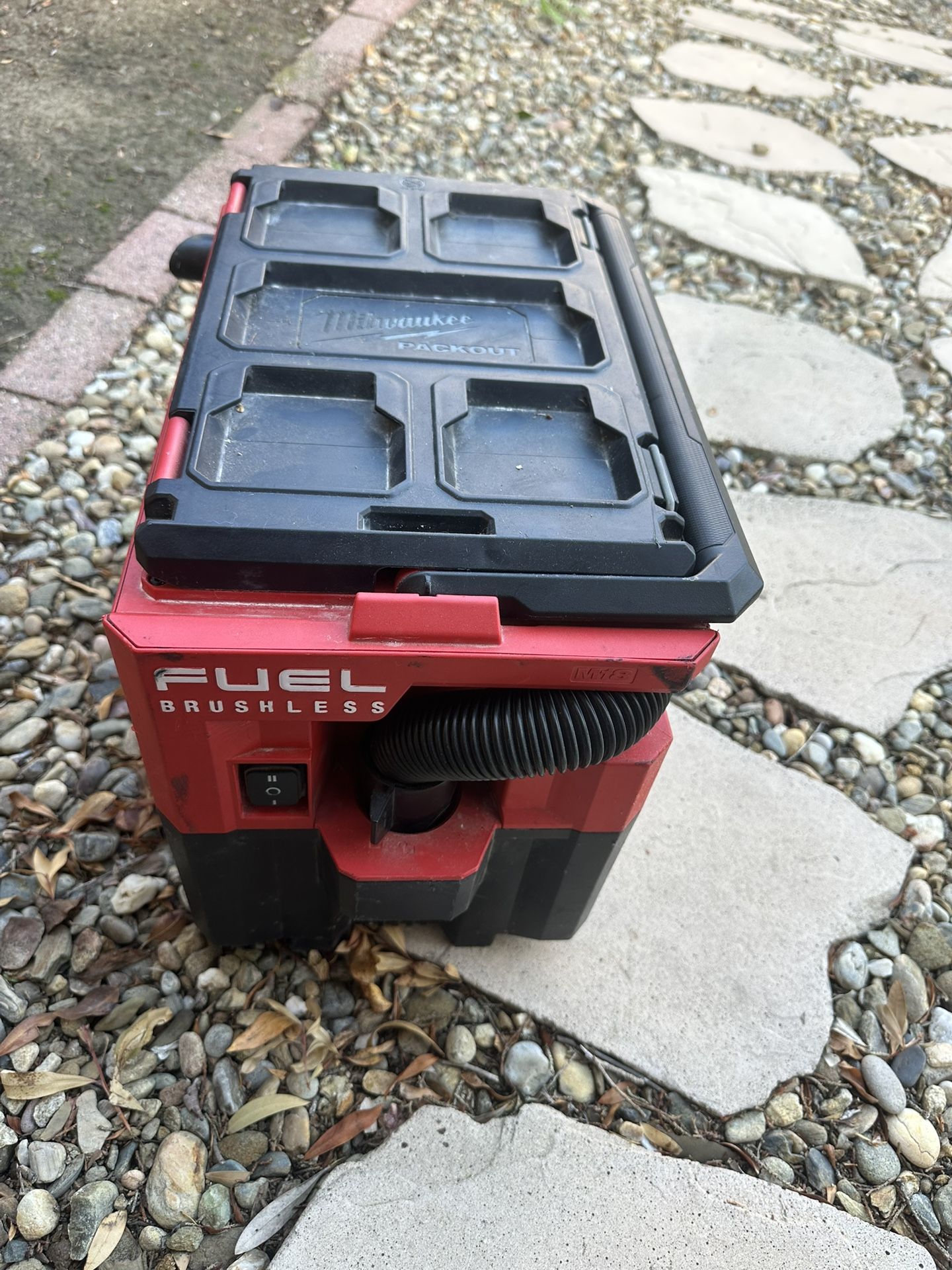 M18 Milwaukee Fuel Shop Vacuum