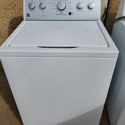 Kenmore washer king size comes with hoses
