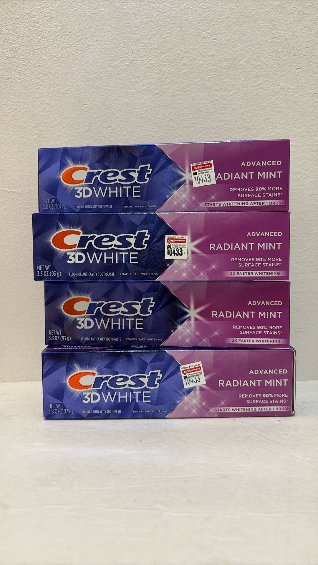 Crest 3D White Advanced Radiant Mint Toothpaste Bundle Set