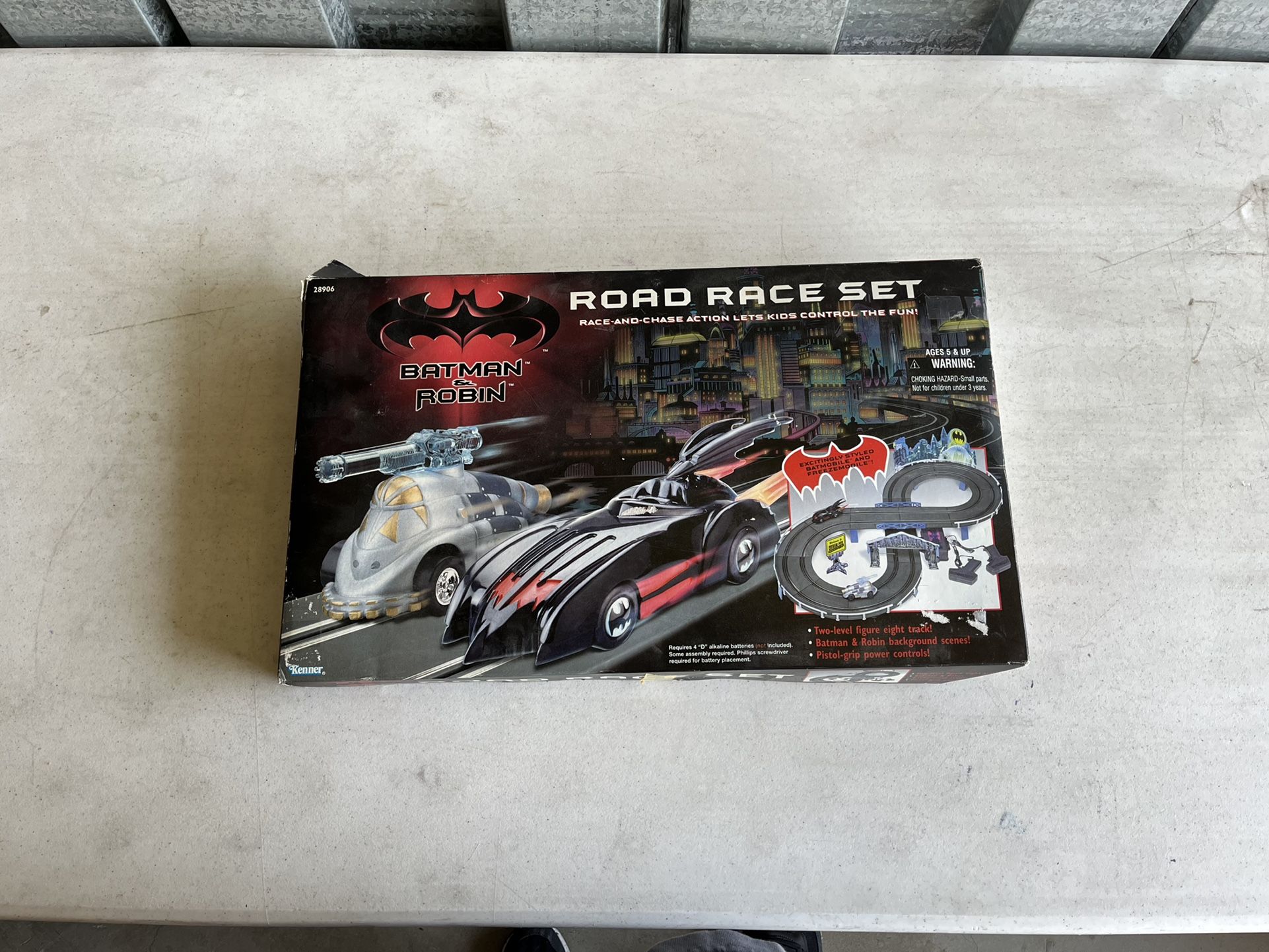 Vintage 1997 Batman & Robin Mr. Freeze Hasbro Kenner Road Race Slot Car Set Hot Wheels