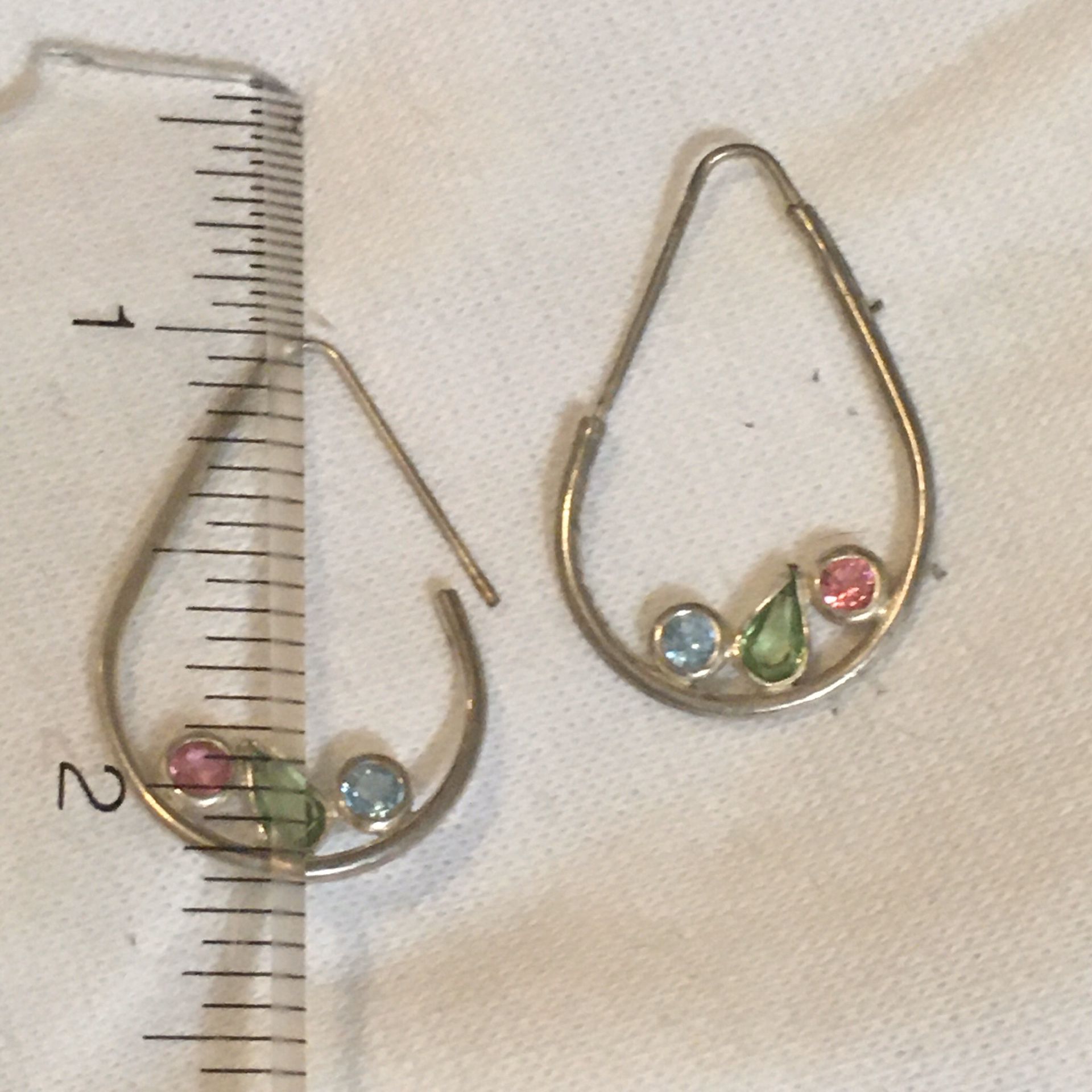 Teardrop earrings