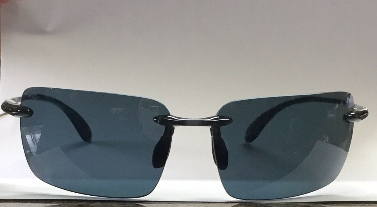 NWT Costa Cayan AY50 sunglasses in Thunder Gray