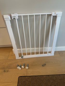 Baby/ pet gate