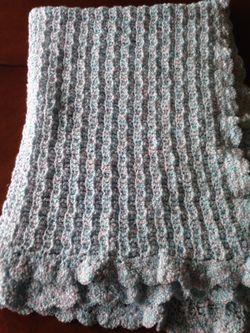 Blue/pink crochet baby blanket 36x41