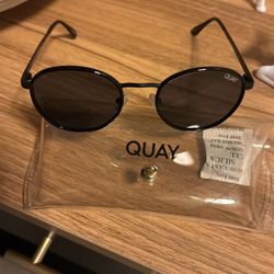 Quay Black Round Sunglasses 