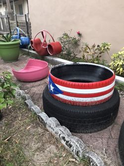 Plant tire pots